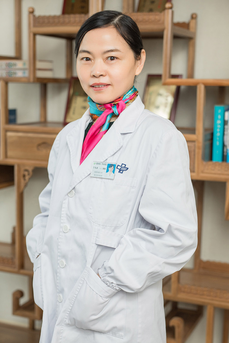 CG9A1168 丁久云 皮肤科ps.jpg